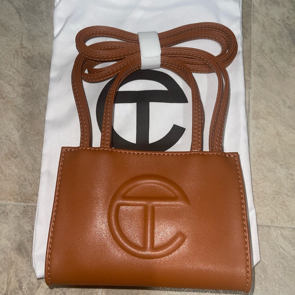 Telfar shopping bag